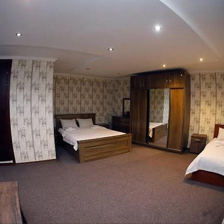 Royal Hotel Tbilisi ภายนอก รูปภาพ