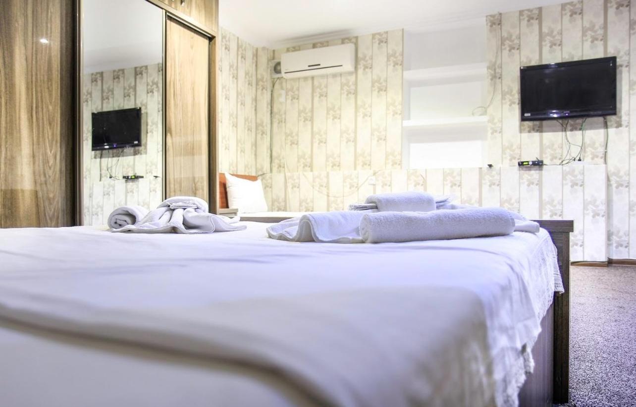 Royal Hotel Tbilisi ภายนอก รูปภาพ