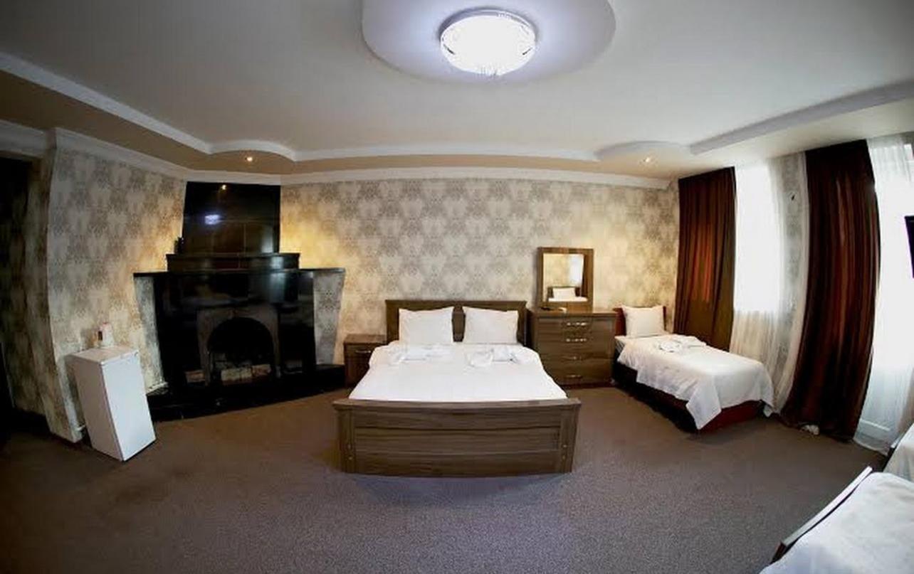 Royal Hotel Tbilisi ภายนอก รูปภาพ