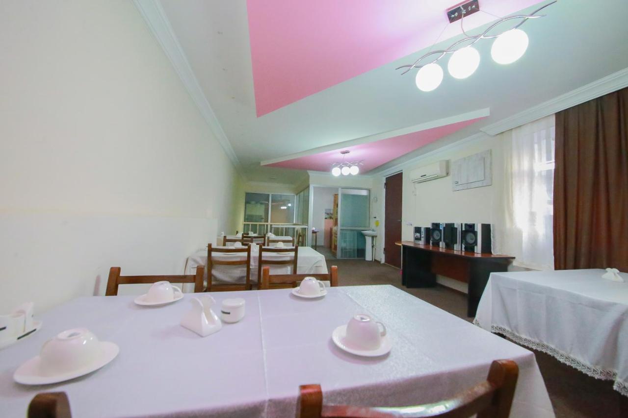 Royal Hotel Tbilisi ภายนอก รูปภาพ